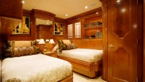 Wheels Twin Cabin
